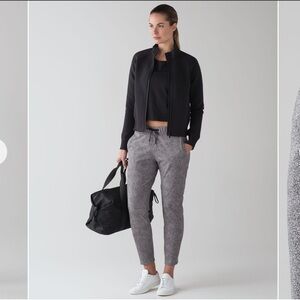 On the Fly ~ Sea Spray Alpine White Dark Chrome